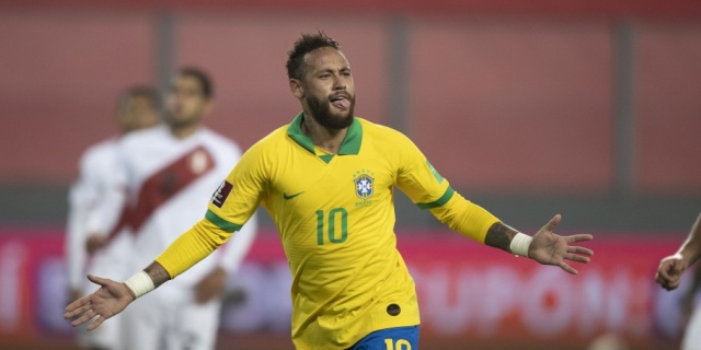 Com três gols de Neymar, Brasil vira sobre seleção do Peru e segue 100% nas  Eliminatórias - Rádio Onda Positiva FM 87.5